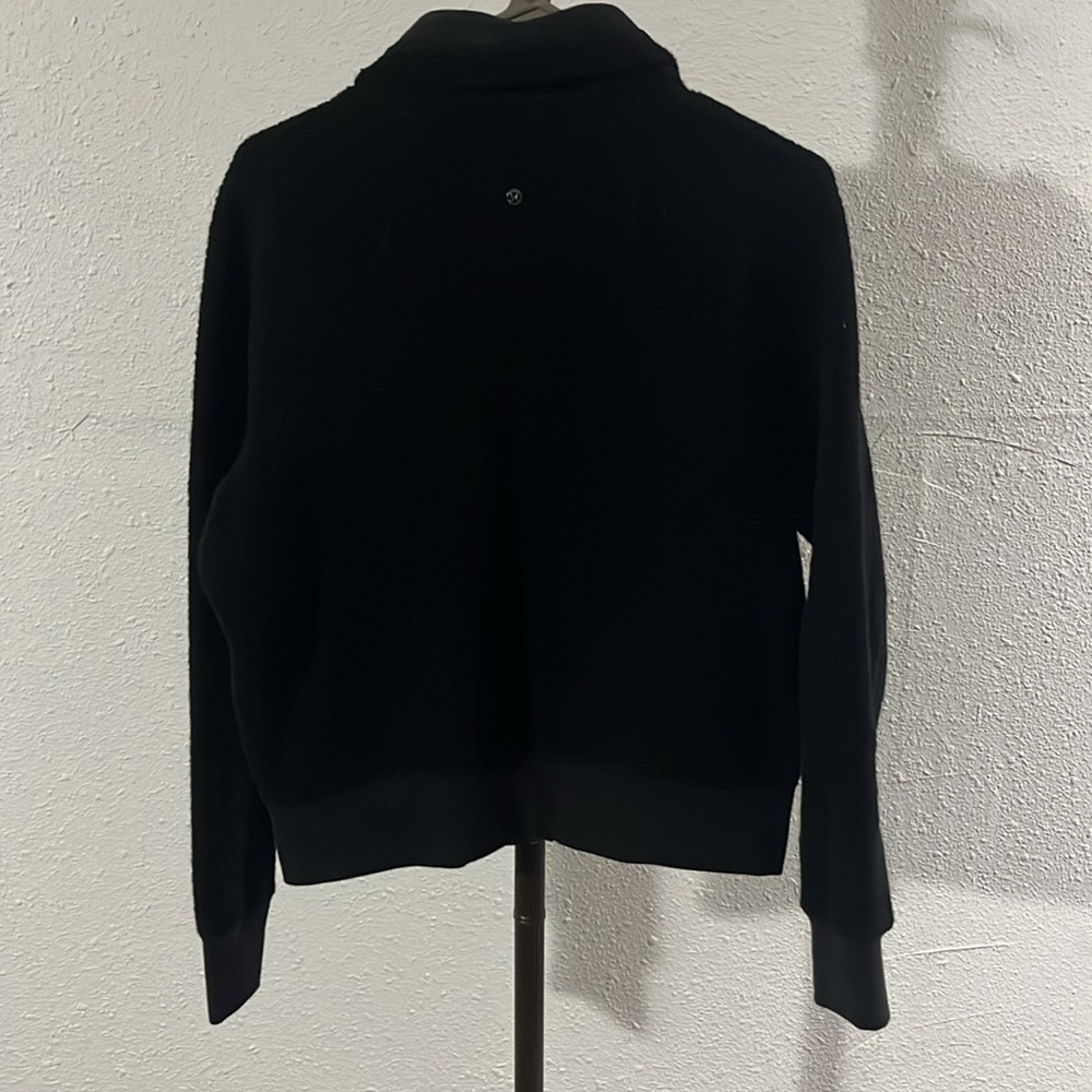 Lululemon jacket - Picture 2 of 6